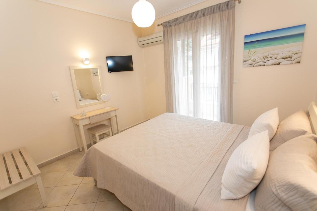 Tropical Apartments Parga Exteriör bild