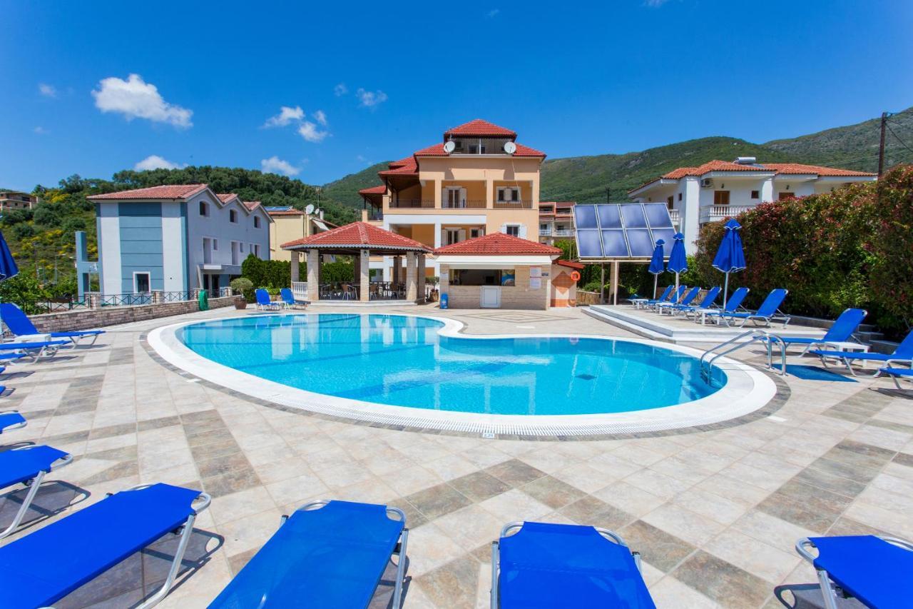 Tropical Apartments Parga Exteriör bild