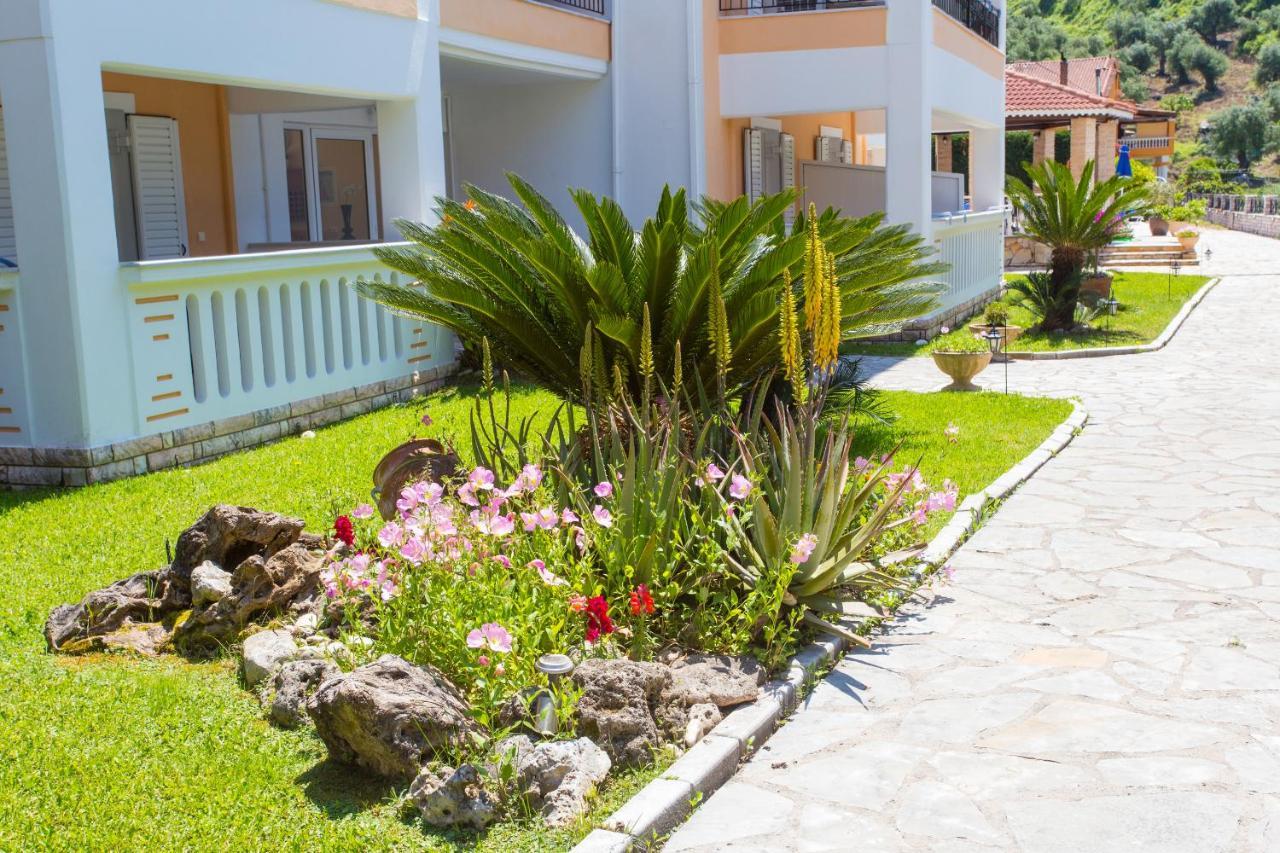 Tropical Apartments Parga Exteriör bild